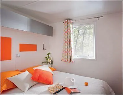 Clara 2* 托里代巴拉